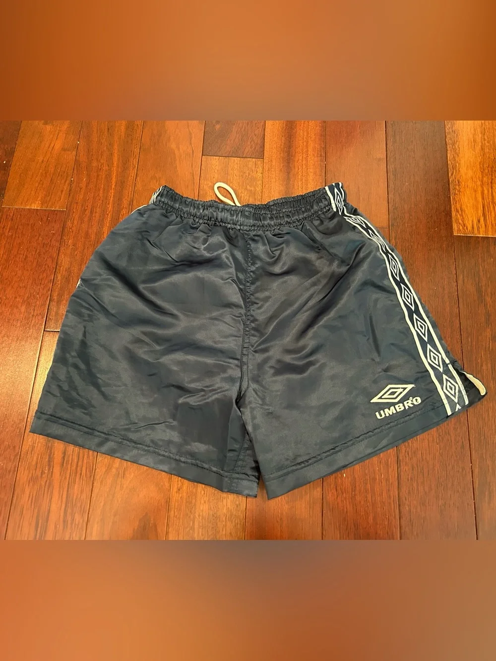 Umbro Boys Navy Athletic Shorts Vintage 90s Tape Logo Satin Large Futbol Soccer